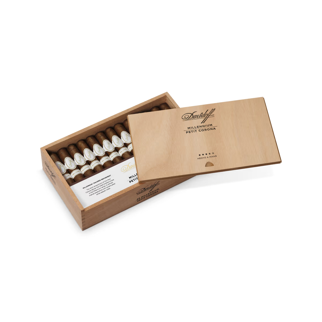 Millennium Petit Corona